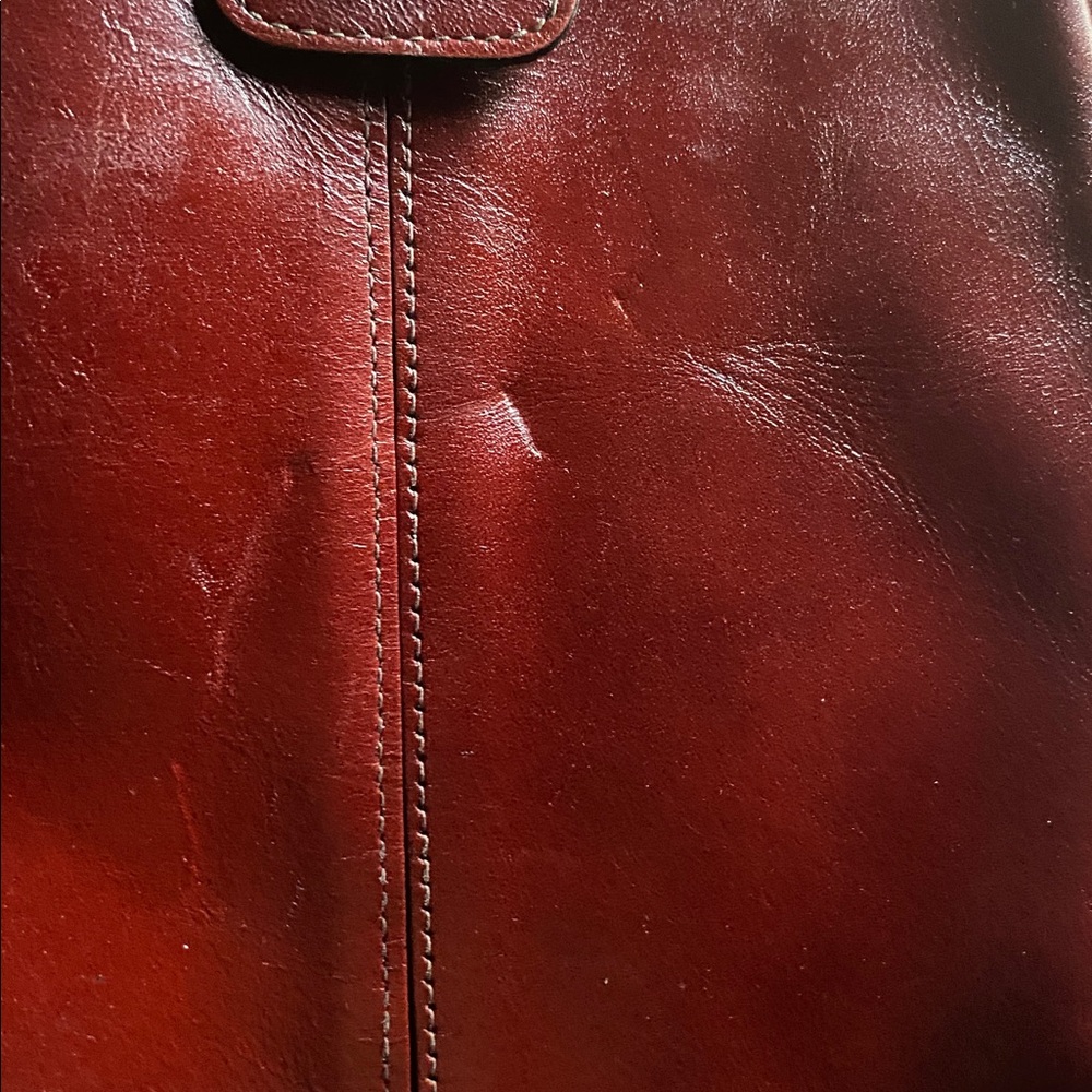 Vintage 70’s Philippe Burgundy Leather Clutch - Picture 13 of 14